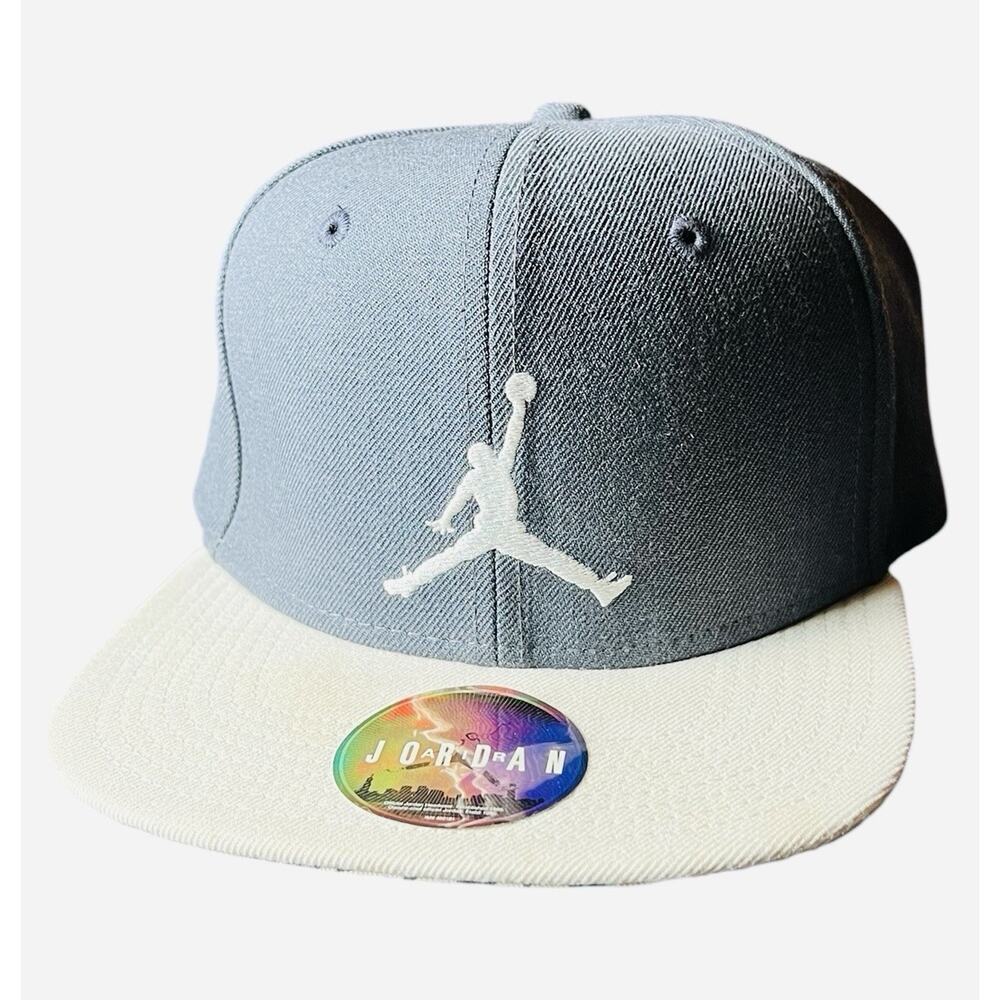 Air Jordan Hat Men‎ Dark Gray Embroidered Logo Jump Man Snap Back Cap